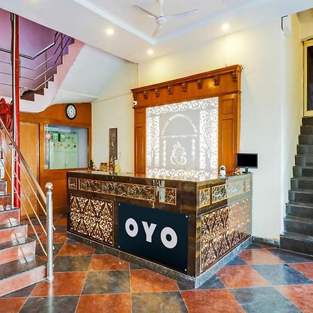 Super Collection O 77115 Vaishnavi Palace Hajdarabad Zewnętrze zdjęcie